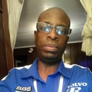 Meet your Posher, Reshaud